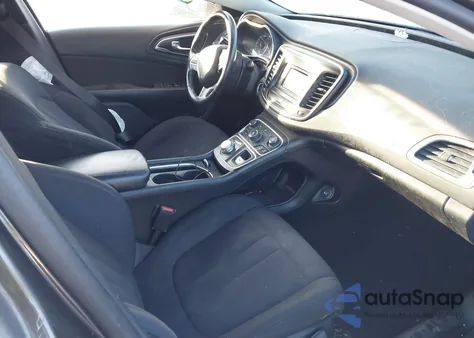 2015 Chrysler 200 Limited z USA, uszkodzony, nr VIN 1C3CCCAB0FN658746